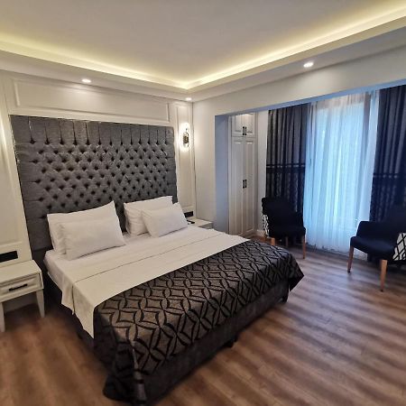 Luxx Garden Hotel Istanbul Bagian luar foto