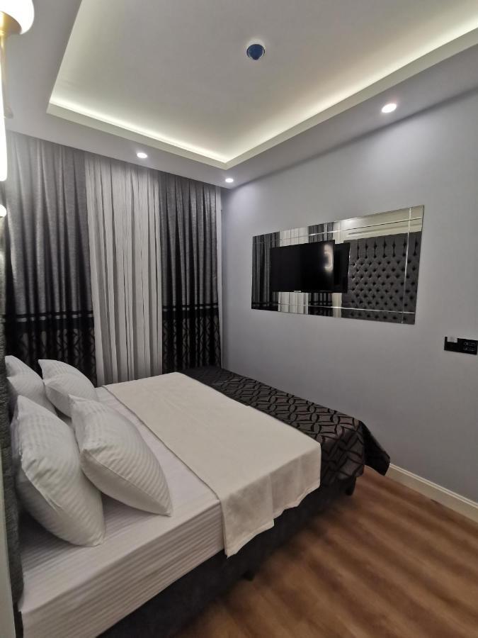 Luxx Garden Hotel Istanbul Bagian luar foto