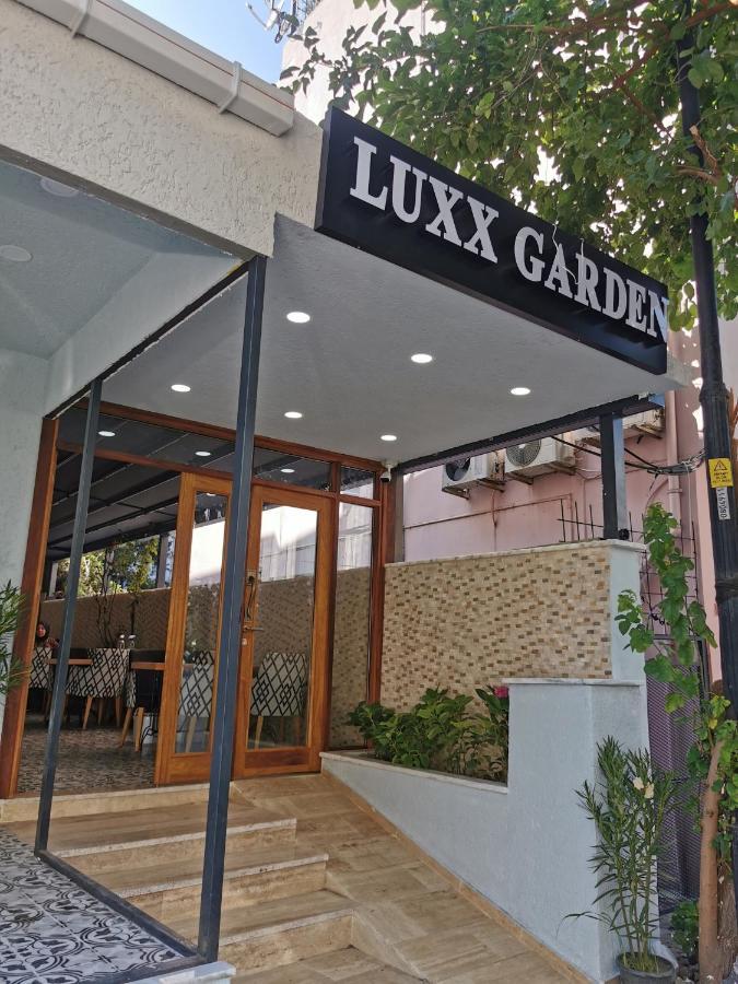 Luxx Garden Hotel Istanbul Bagian luar foto